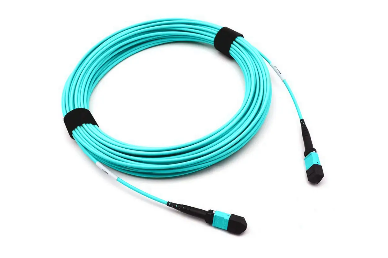 12 Fibers MPO MTP OM4 Trunk Cable Type B Plenum OFNP MTP-MTP MPO-MPO OM4 Multimode Elite Trunk Cable
