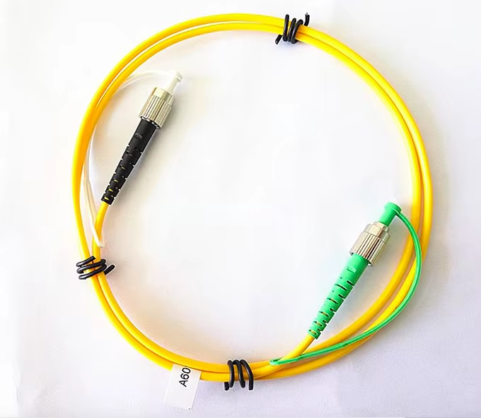 FC/APC to FC/UPC Fiber patch cord 405nm 460nm 630nm 780nm 850nm 980nm 1064nm 3mm PM Fiber Patch Cord