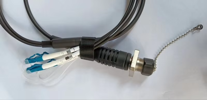 ODC To 4xLC G657A1 5.0mm LSZH Outdoor Armored ODC Fiber Optic Patch Cord Cable