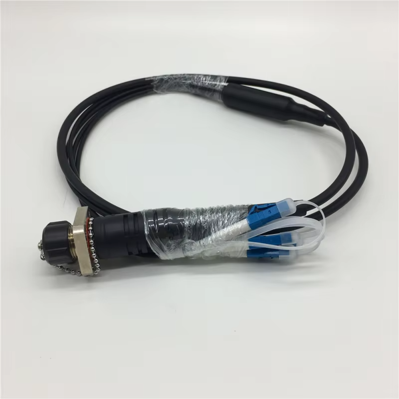 ODC To 4xLC G657A1 5.0mm LSZH Outdoor Armored ODC Fiber Optic Patch Cord Cable